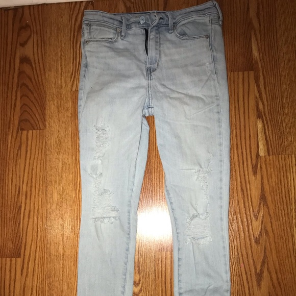 A&F Distressed Long Denim Jeans - Picture 1 of 3